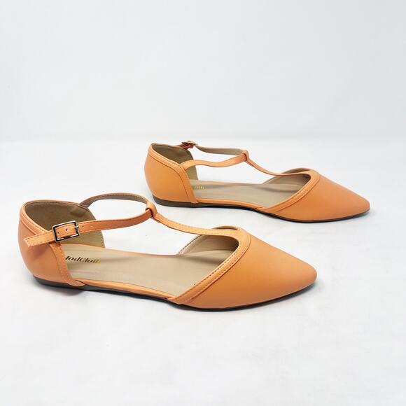 [ModCloth] Turn Back Prime T-Strap Retro Pointed Toe Vegan Ballet Flats Size 11 - Picture 2 of 11